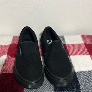 Size 7 Black Vans